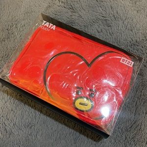 BT21 Tata Pouch
